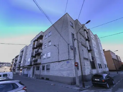 Garaje en calle de los Hermanos Rius Zunón, 3